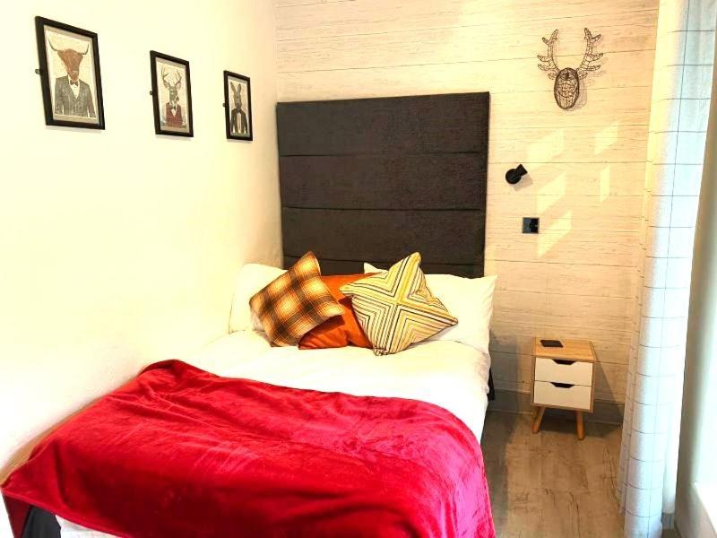 Zipworld Waterfalls Eryri Dogs Welcome 3 Bed Sleeps 5 Блайнай-Фестиньог Екстериор снимка